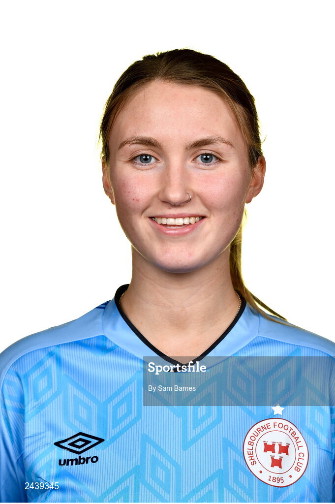 20 February 2023; Courtney Maguire during a Shelbourne squad portrait session at Tolka Park in Dublin. Photo by Sam Barnes/Sportsfile