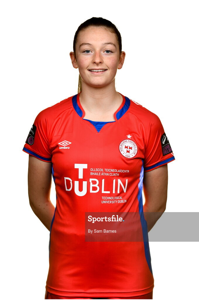 20 February 2023; Hannah Healy during a Shelbourne squad portrait session at Tolka Park in Dublin. Photo by Sam Barnes/Sportsfile