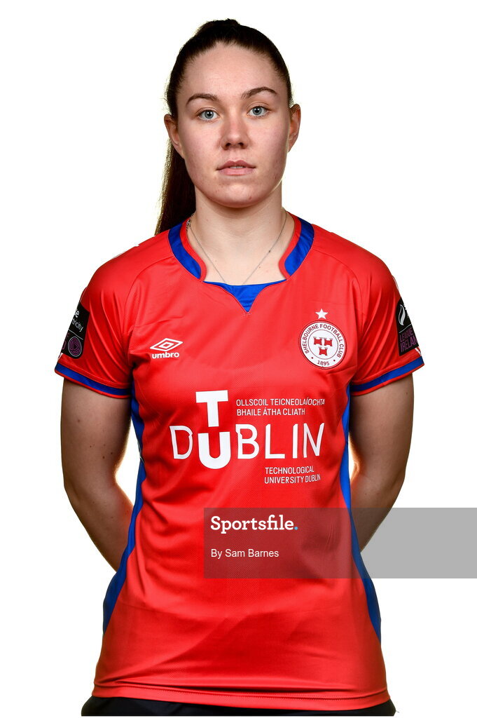 20 February 2023; Leah Doyle during a Shelbourne squad portrait session at Tolka Park in Dublin. Photo by Sam Barnes/Sportsfile