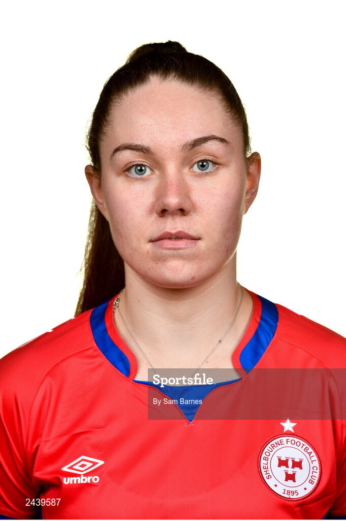 20 February 2023; Leah Doyle during a Shelbourne squad portrait session at Tolka Park in Dublin. Photo by Sam Barnes/Sportsfile