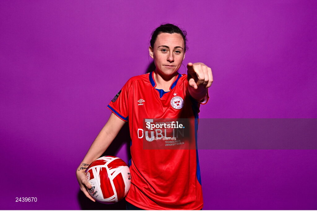 20 February 2023; Megan Smyth-Lynch poses for a portrait during a Shelbourne squad portrait session at Tolka Park in Dublin. Photo by Sam Barnes/Sportsfile