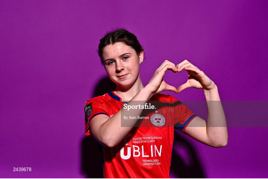 20 February 2023; Leah Riley poses for a portrait during a Shelbourne squad portrait session at Tolka Park in Dublin. Photo by Sam Barnes/Sportsfile