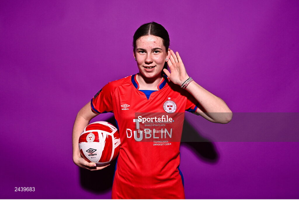 20 February 2023; Rebecca Devreux poses for a portrait during a Shelbourne squad portrait session at Tolka Park in Dublin. Photo by Sam Barnes/Sportsfile