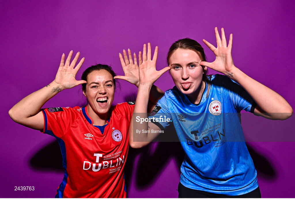 20 February 2023; Noelle Murray, left, and Courtney Maguire pose for a portrait during a Shelbourne squad portrait session at Tolka Park in Dublin. Photo by Sam Barnes/Sportsfile