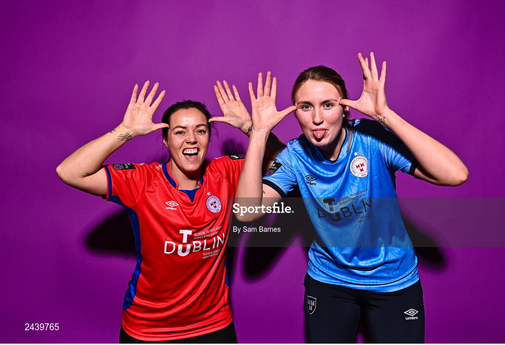 20 February 2023; Noelle Murray, left, and Courtney Maguire pose for a portrait during a Shelbourne squad portrait session at Tolka Park in Dublin. Photo by Sam Barnes/Sportsfile