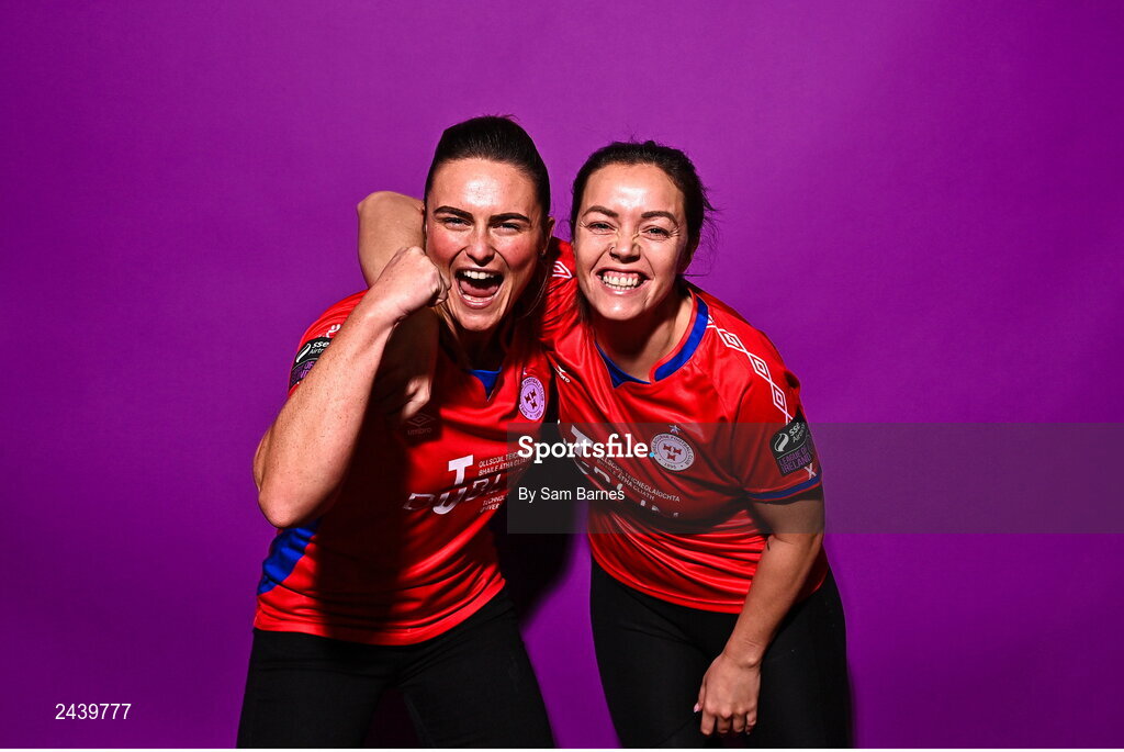 20 February 2023; Jemma Quinn, left, and Noelle Murray pose for a portrait during a Shelbourne squad portrait session at Tolka Park in Dublin. Photo by Sam Barnes/Sportsfile
