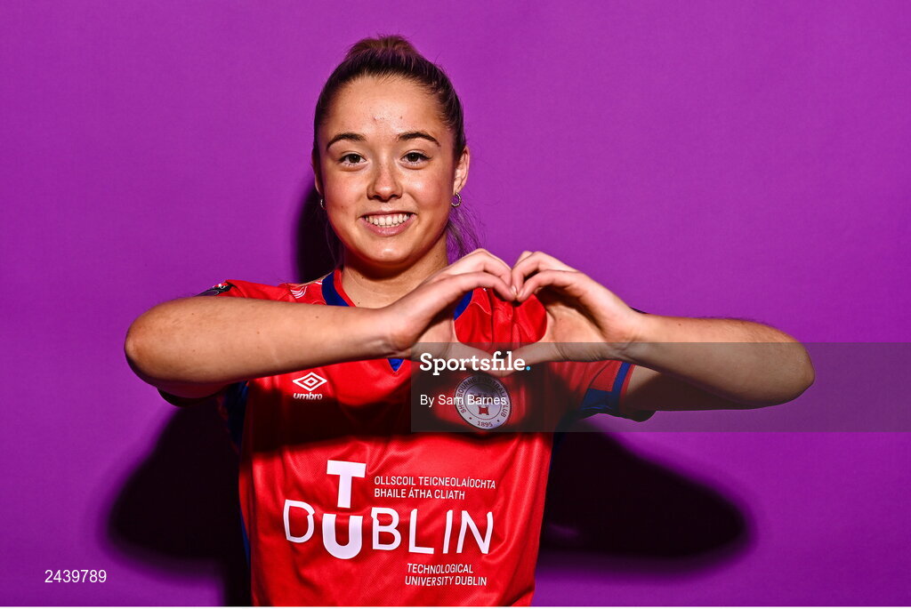 20 February 2023; Nadine Clare poses for a portrait during a Shelbourne squad portrait session at Tolka Park in Dublin. Photo by Sam Barnes/Sportsfile
