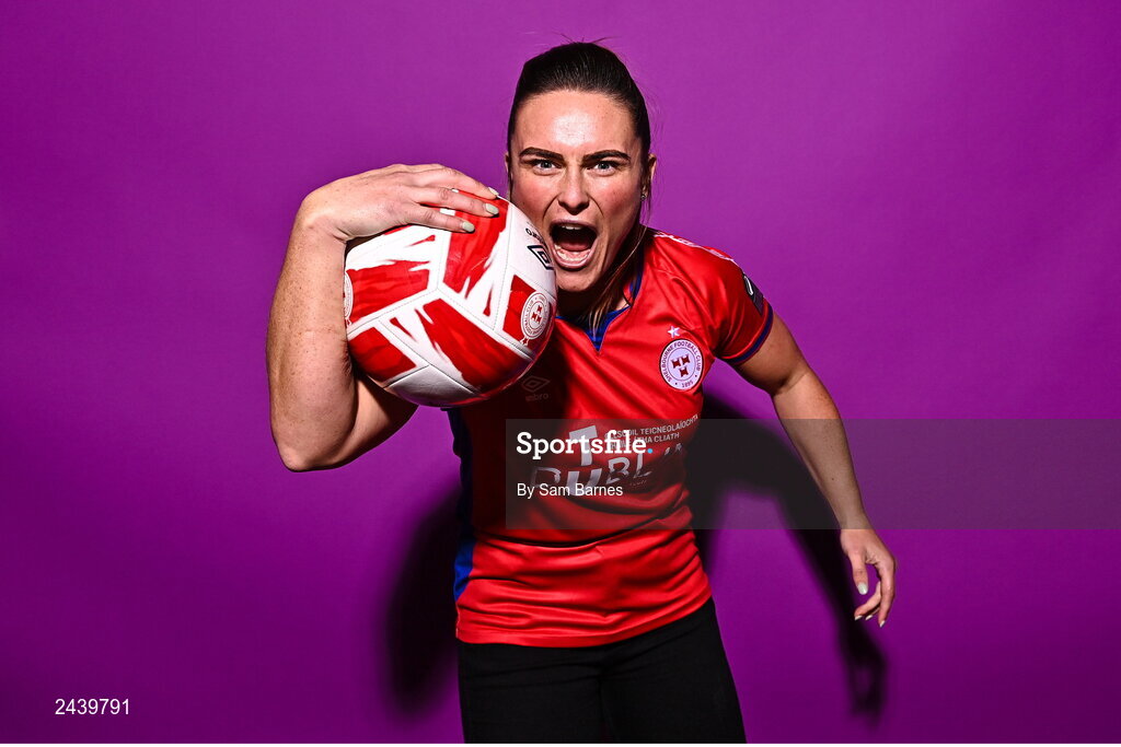 20 February 2023; Jemma Quinn poses for a portrait during a Shelbourne squad portrait session at Tolka Park in Dublin. Photo by Sam Barnes/Sportsfile