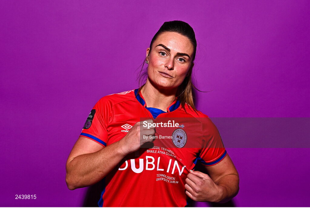 20 February 2023; Jemma Quinn poses for a portrait during a Shelbourne squad portrait session at Tolka Park in Dublin. Photo by Sam Barnes/Sportsfile