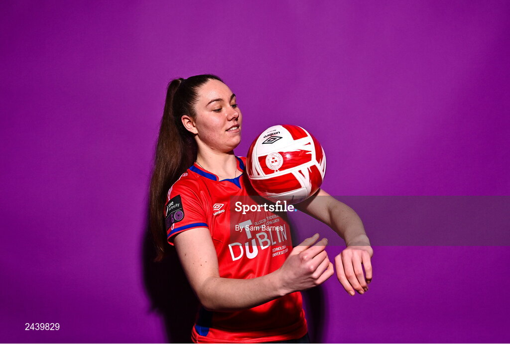 20 February 2023; Leah Doyle poses for a portrait during a Shelbourne squad portrait session at Tolka Park in Dublin. Photo by Sam Barnes/Sportsfile