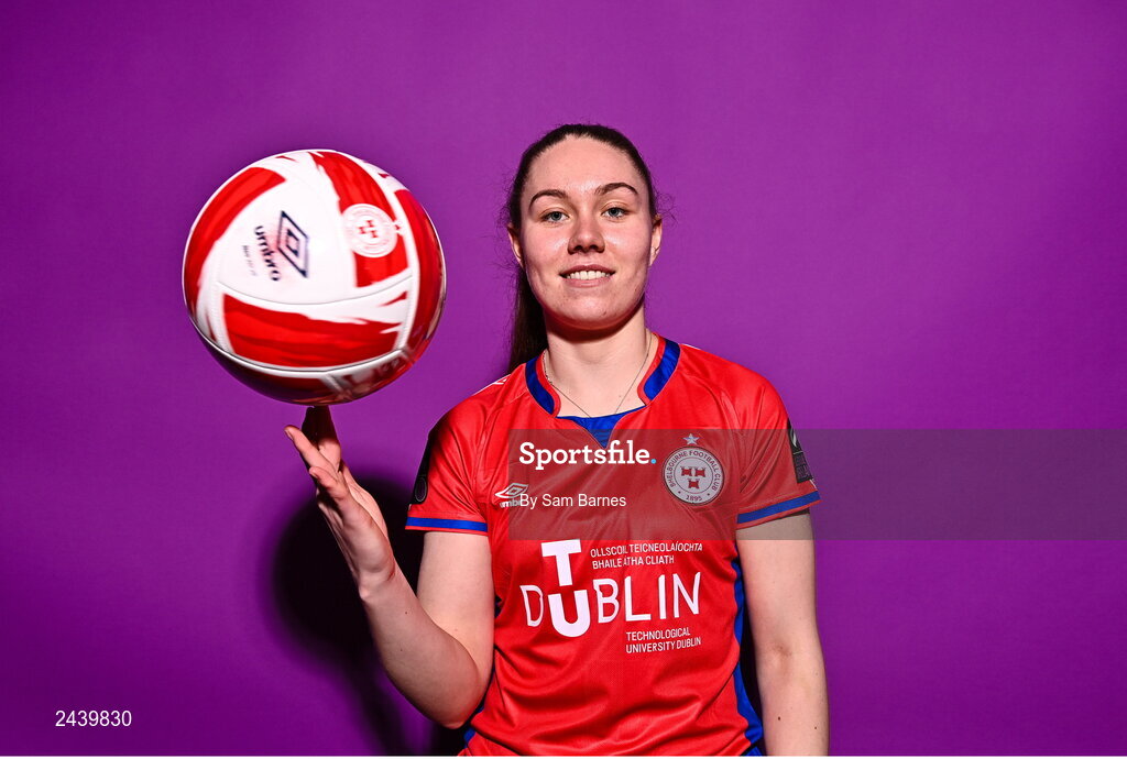 20 February 2023; Leah Doyle poses for a portrait during a Shelbourne squad portrait session at Tolka Park in Dublin. Photo by Sam Barnes/Sportsfile