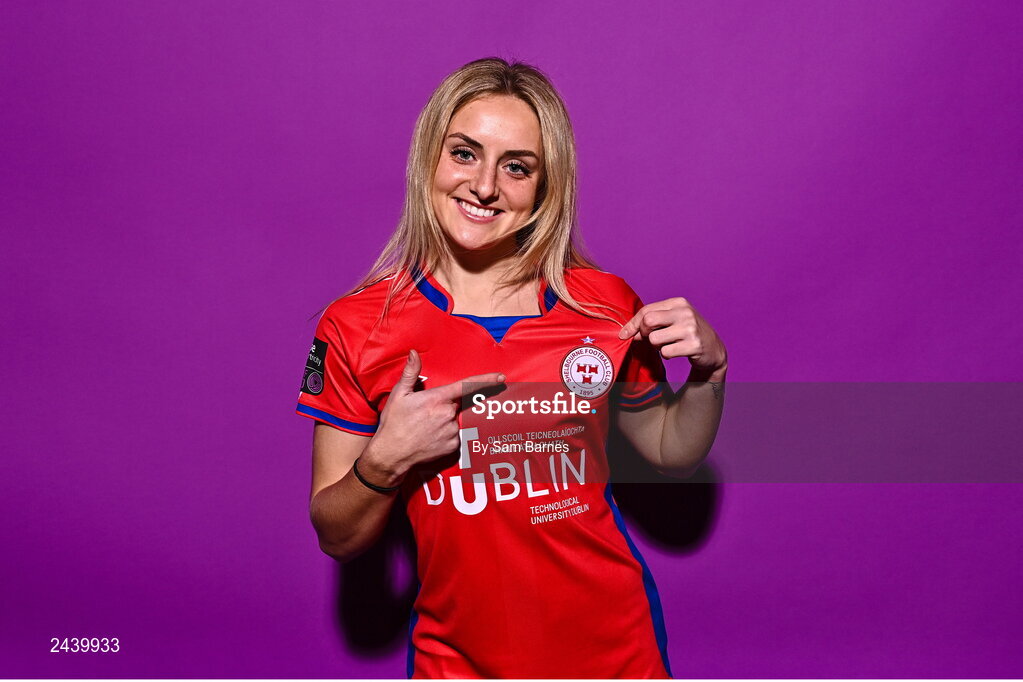 20 February 2023; Maggie Pierce poses for a portrait during a Shelbourne squad portrait session at Tolka Park in Dublin. Photo by Sam Barnes/Sportsfile