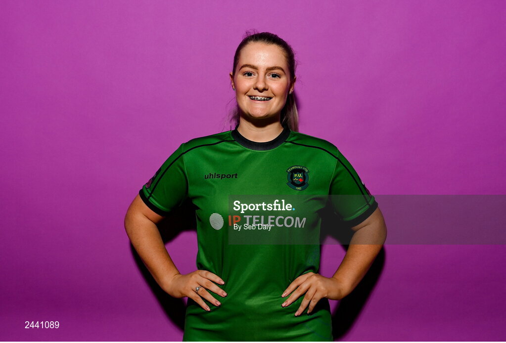23 February 2023; Louise Masterson poses for a portrait during a Peamount United squad portrait session at PRL Park in Greenogue, Dublin. Photo by Seb Daly/Sportsfile