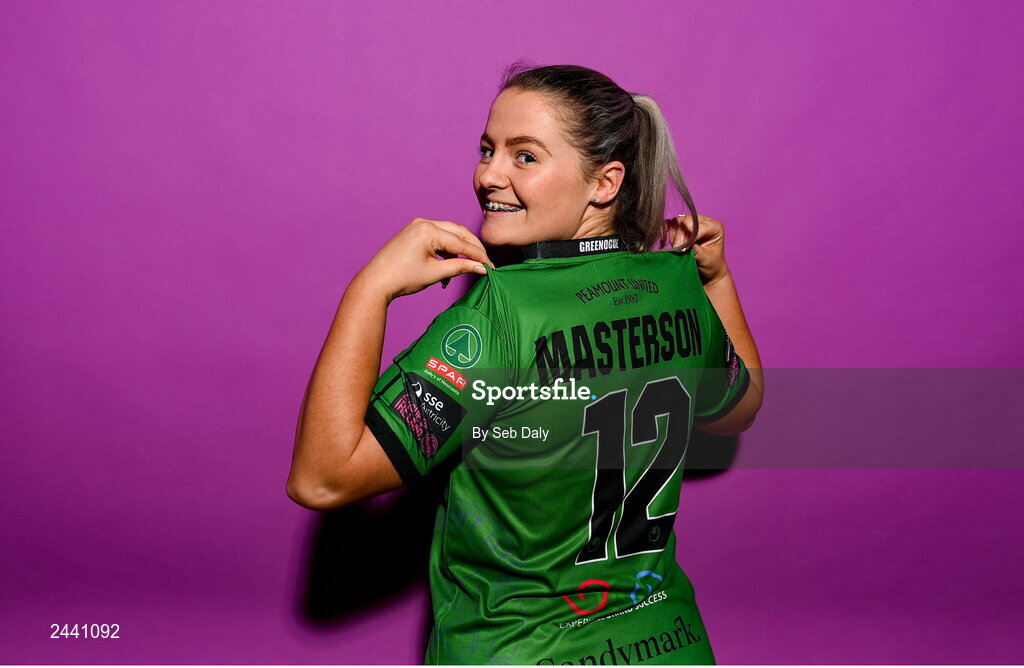 23 February 2023; Louise Masterson poses for a portrait during a Peamount United squad portrait session at PRL Park in Greenogue, Dublin. Photo by Seb Daly/Sportsfile