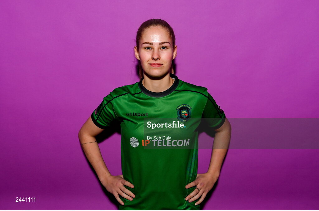 23 February 2023; Tara O’Hanlon poses for a portrait during a Peamount United squad portrait session at PRL Park in Greenogue, Dublin. Photo by Seb Daly/Sportsfile