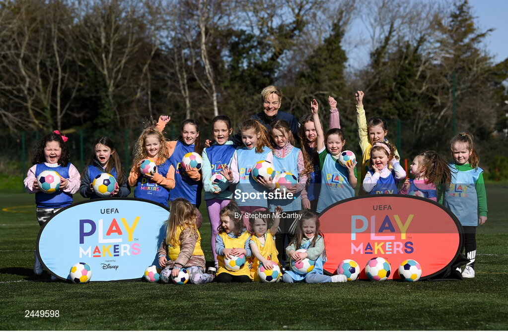 7 March 2023; Republic of Ireland Women's manager Vera Pauw with Hartstown Huntstown FC players at the launch of UEFA Disney Playmakers 2023 at Hartstown Huntstown Football Club in Dublin. Photo by Stephen McCarthy/Sportsfile
