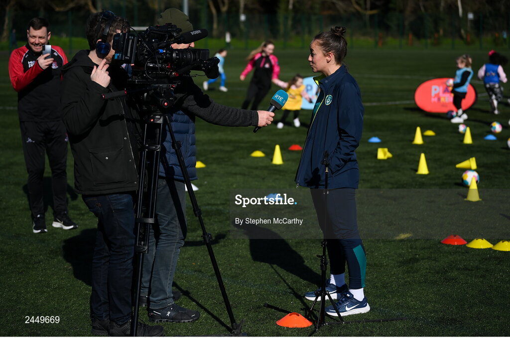 7 March 2023; Pearl Slattery, Programme Coordinator for Women's Football, FAI, is interviewed by RTÉ's Tony O'Donoghue at the launch of UEFA Disney Playmakers 2023 at Hartstown Huntstown Football Club in Dublin. Photo by Stephen McCarthy/Sportsfile