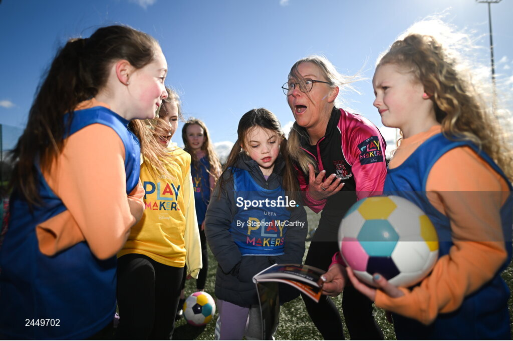 7 March 2023; Coach Maria Lawless with, from left, Abigail Mooney, Robyn Smith, Ila McCabe and Madison Mooney at the launch of UEFA Disney Playmakers 2023 at Hartstown Huntstown Football Club in Dublin. Photo by Stephen McCarthy/Sportsfile