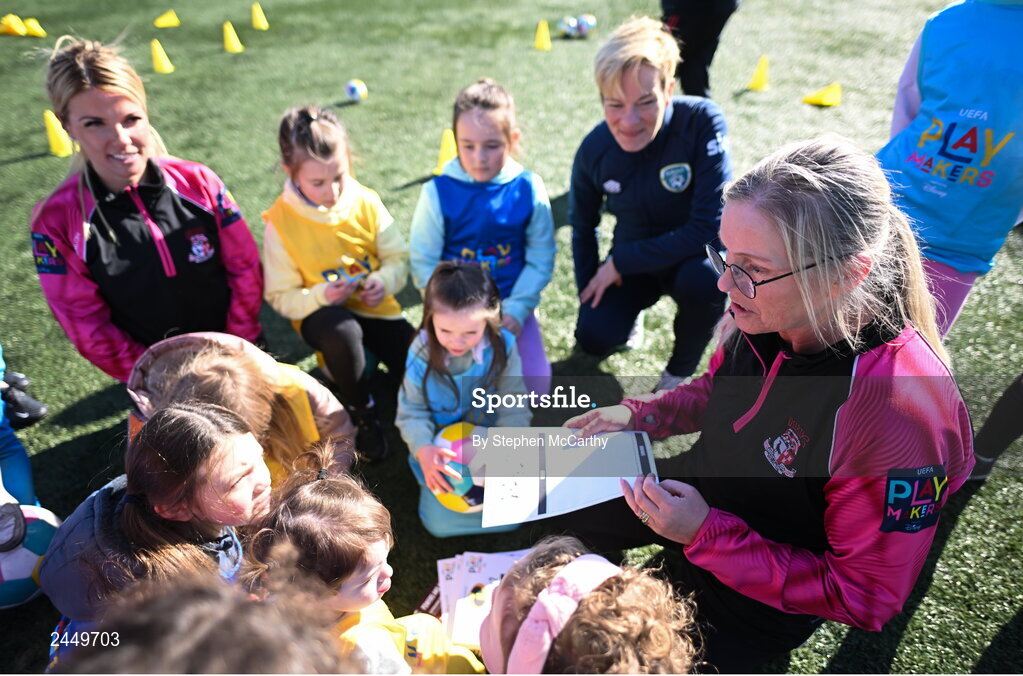 7 March 2023; Coach Maria Lawless and Republic of Ireland Women's manager Vera Pauw with Hartstown Huntstown FC players at the launch of UEFA Disney Playmakers 2023 at Hartstown Huntstown Football Club in Dublin. Photo by Stephen McCarthy/Sportsfile