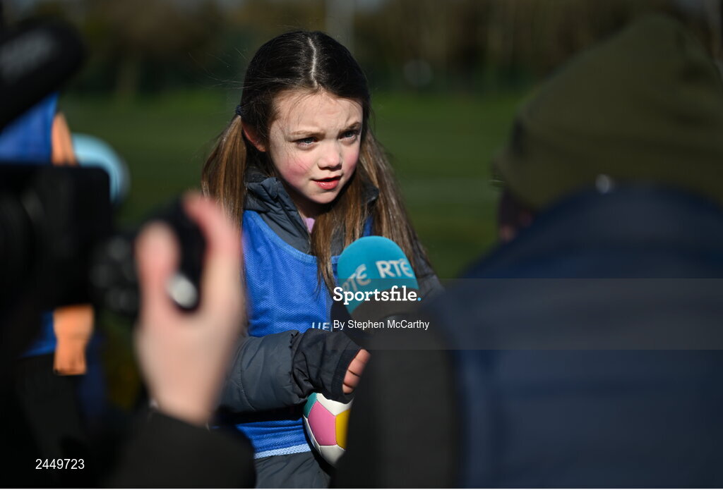 7 March 2023; Ila McCabe is interviewed by RTÉ's Tony O'Donoghue at the launch of UEFA Disney Playmakers 2023 at Hartstown Huntstown Football Club in Dublin. Photo by Stephen McCarthy/Sportsfile