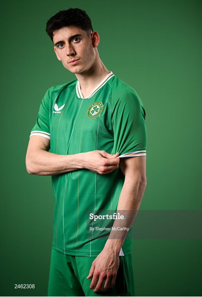 19 March 2023; Callum O’Dowda poses for a portrait during a Republic of Ireland squad portrait session at Castleknock Hotel in Dublin. Photo by Stephen McCarthy/Sportsfile
