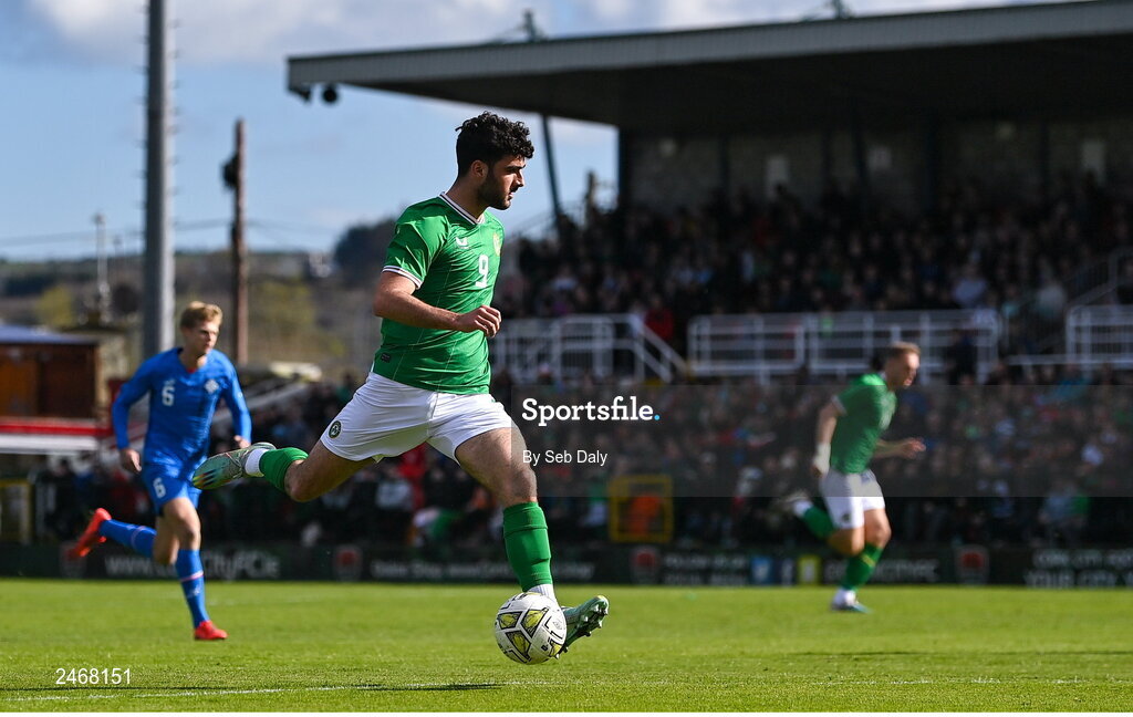 26 March 2023; Tom Cannon of Republic of Ireland during the Under-21 international friendly match between Republic of Ireland and Iceland at Turners Cross in Cork. Photo by Seb Daly/Sportsfile