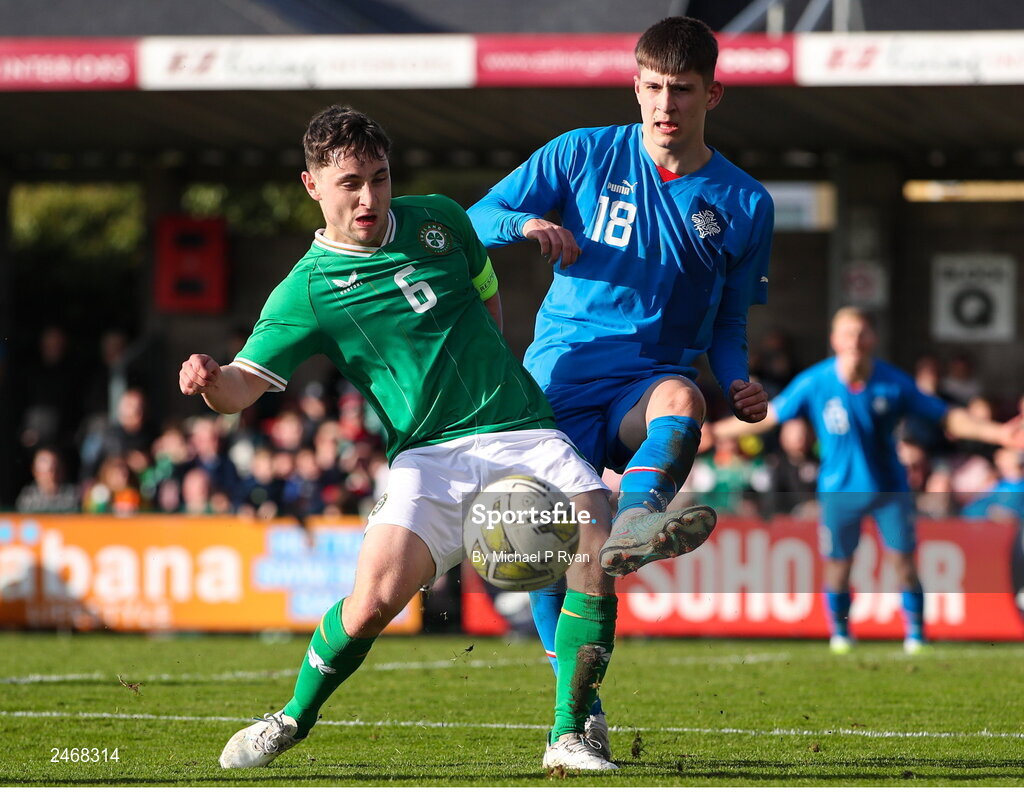 26 March 2023; Joe Hodge of Republic of Ireland in action against Andri Hoti of Iceland during the Under-21 international friendly match between Republic of Ireland and Iceland at Turner's Cross in Cork. Photo by Michael P Ryan/Sportsfile