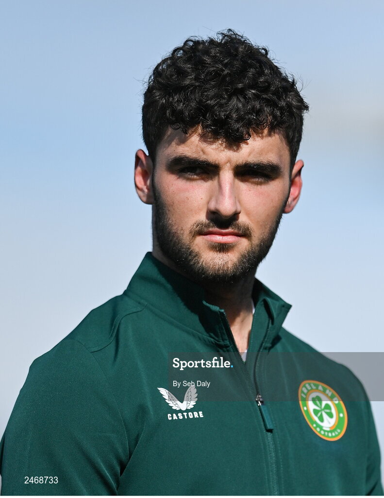 26 March 2023; Tom Cannon of Republic of Ireland before the Under-21 international friendly match between Republic of Ireland and Iceland at Turners Cross in Cork. Photo by Seb Daly/Sportsfile
