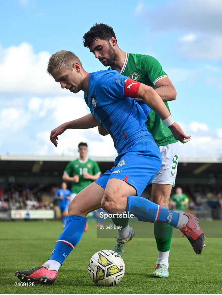 26 March 2023; Robert Orri Thorkelsson of Iceland in action against Tom Cannon of Republic of Ireland during the Under-21 international friendly match between Republic of Ireland and Iceland at Turners Cross in Cork. Photo by Seb Daly/Sportsfile
