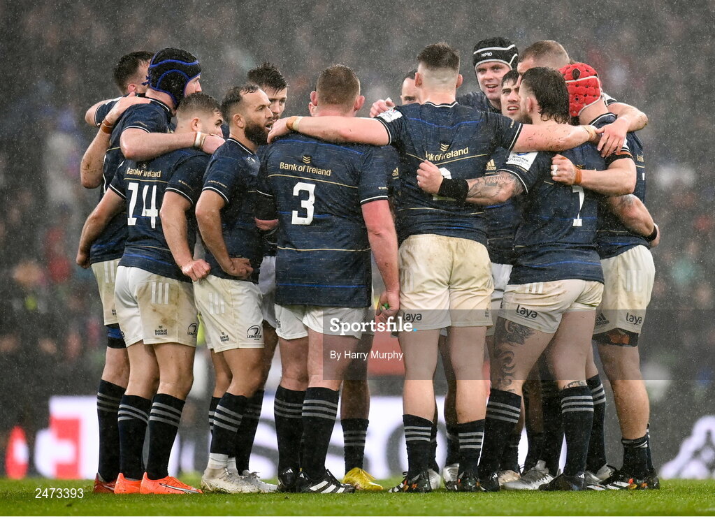 1 April 2023; Leinster players huddle during the Heineken Champions Cup Round of 16 match between Leinster and Ulster at Aviva Stadium in Dublin. Photo by Harry Murphy/Sportsfile