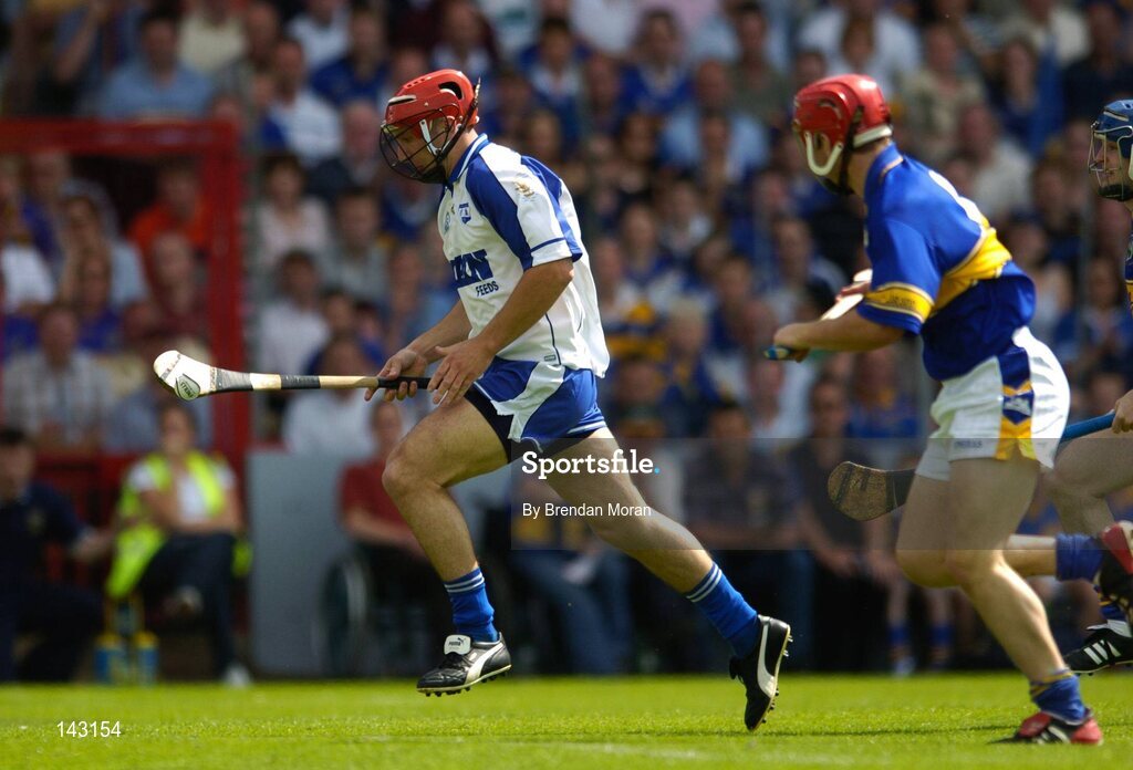 6 June 2004; Seamus Prendergast, Waterford, in action against Diarmaid Fitzgerald, Tipperary. Guinness Munster Senior Hurling Championship semi-final, Tipperary v Waterford, Pairc Ui Chaoimh, Cork. Picture credit; Brendan Moran / SPORTSFILE