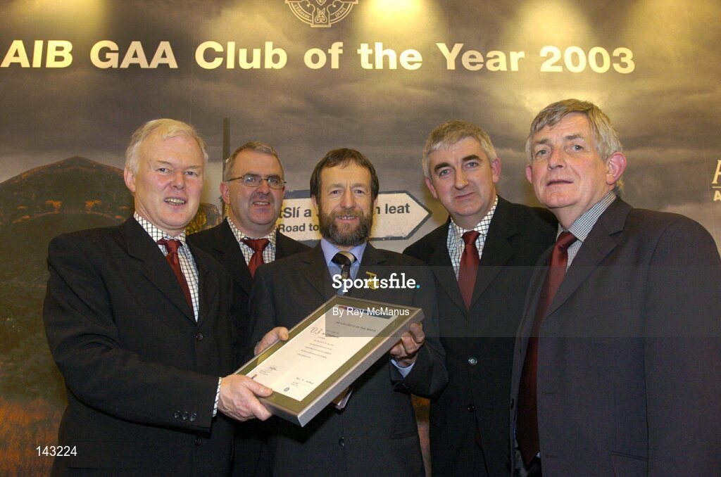 2 February 2004; At the AIB GAA Club of the Year Awards 2003 in Croke Park are members of An Ghaeltacht GAA Club, Co. Kerry, with Sean Kelly, President of the GAA. Croke Park, Dublin. Picture credit; Ray McManus / SPORTSFILE