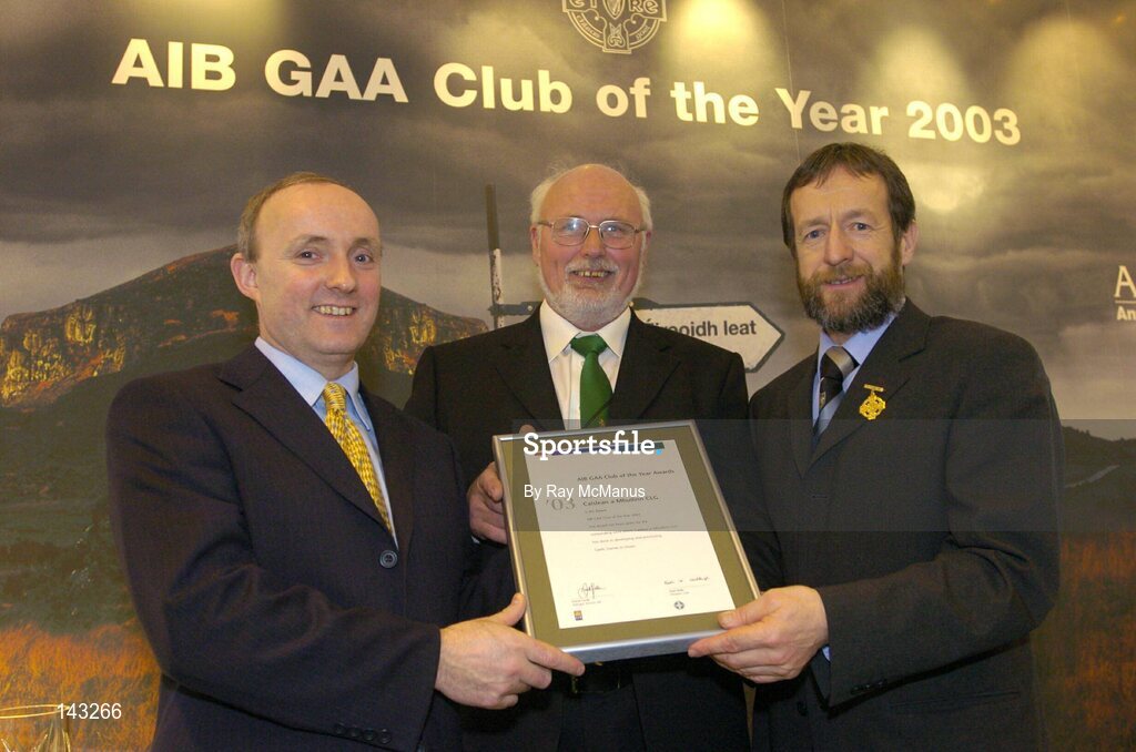 2 February 2004; At the AIB GAA Club of the Year Awards 2003 in Croke Park are, from left, Donal Forde, Managing Director, AIB, John McCartan, Chairman, Caislean a Mhuilinn CLG, who won the Down Club of the Year Award and Sean Kelly, President of the GAA. Croke Park, Dublin. Picture credit; Ray McManus / SPORTSFILE