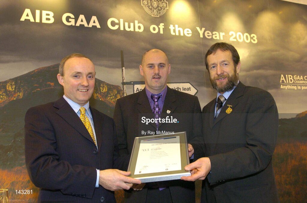2 February 2004; At the AIB GAA Club of the Year Awards 2003 in Croke Park are, from left, Donal Forde, Managing Director, AIB, Aidan Harkin, An Srath Bán, who won the Tyrone Club of the Year Award and Sean Kelly, President of the GAA. Croke Park, Dublin. Picture credit; Ray McManus / SPORTSFILE