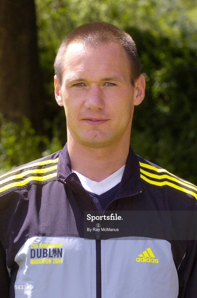 29 May 2004; Adidas Irish Runner Challenge Athlete Paul Buckley. Phoenix Park, Dublin. Picture credit; Ray McManus / SPORTSFILE