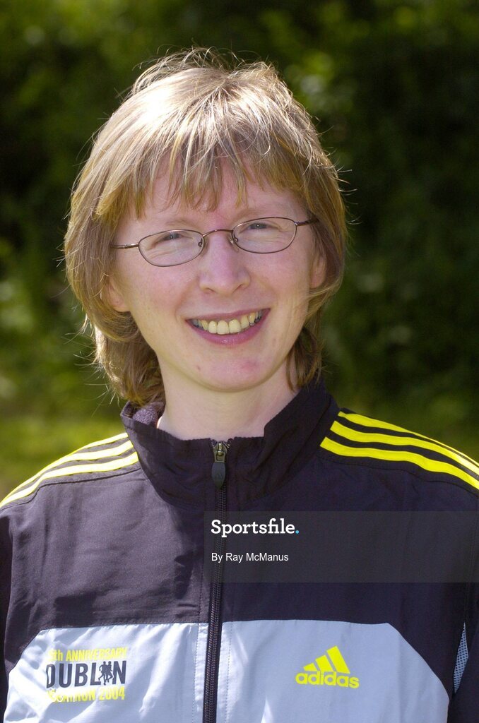 29 May 2004; Adidas Irish Runner Challenge Athlete DEirdre Fitzsimons. Phoenix Park, Dublin. Picture credit; Ray McManus / SPORTSFILE