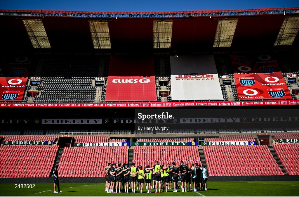 14 April 2023; Leinster players huddle during the Leinster Rugby captain's run at Emirates Airlines Park in Johannesburg, South Africa. Photo by Harry Murphy/Sportsfile