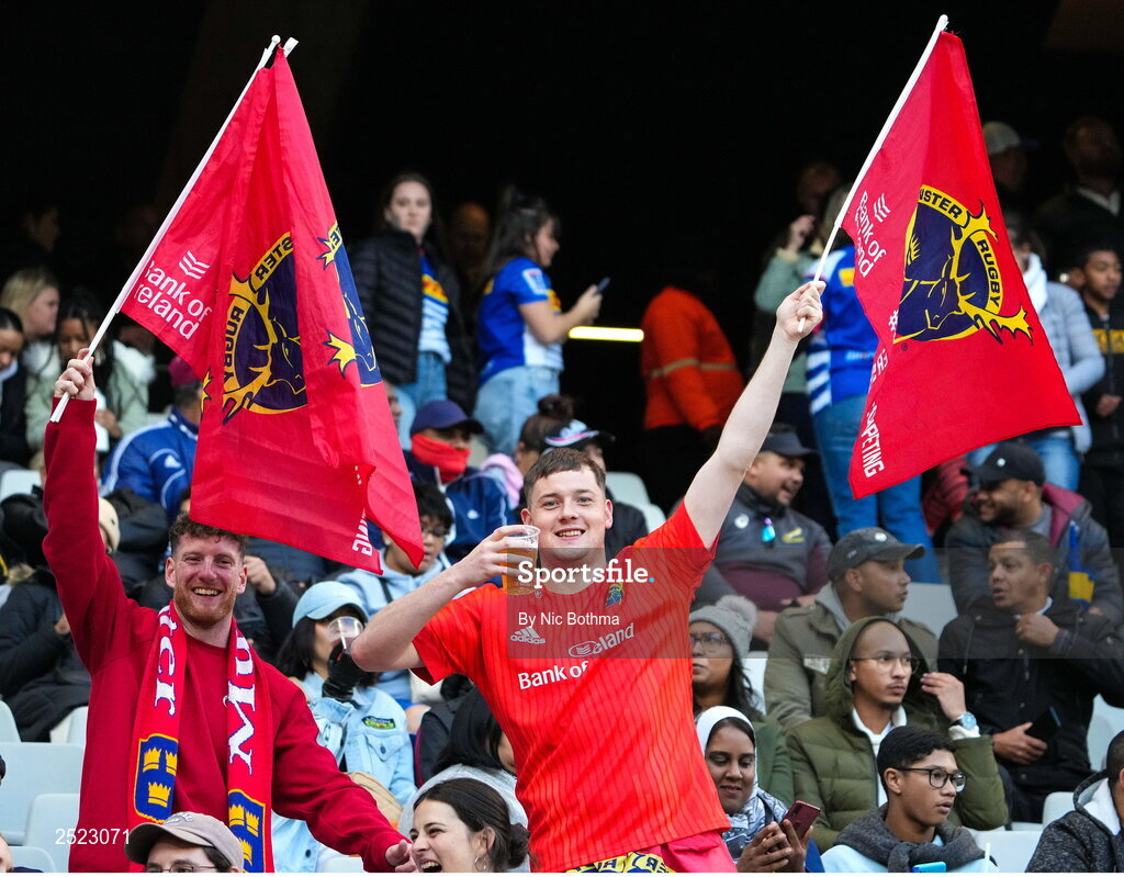 27 May 2023; Munster supporters before the United Rugby Championship Final match between DHL Stormers and Munster at DHL Stadium in Cape Town, South Africa. Photo by Nic Bothma/Sportsfile