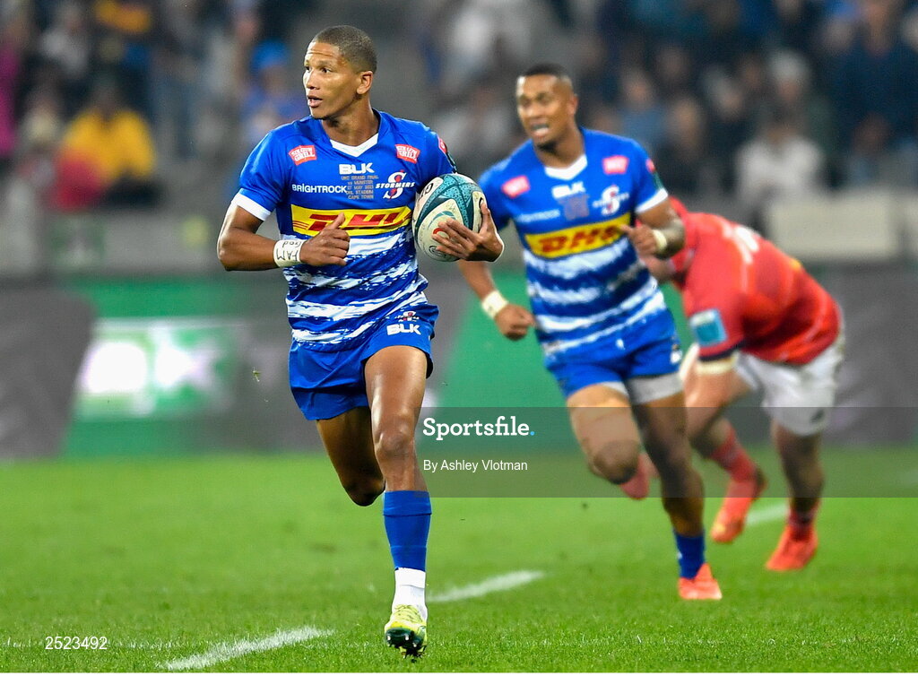 27 May 2023; Manie Libbok of DHL Stormers runs through to score his side's first during the United Rugby Championship Final match between DHL Stormers and Munster at DHL Stadium in Cape Town, South Africa. Photo by Ashley Vlotman/Sportsfile