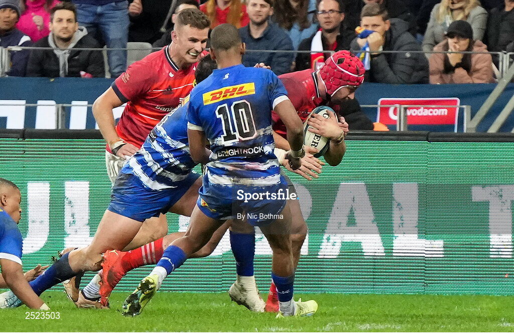 27 May 2023; John Hodnett of Munster on the way to scoring his second and winning try during the United Rugby Championship Final match between DHL Stormers and Munster at DHL Stadium in Cape Town, South Africa. Photo by Nic Bothma/Sportsfile