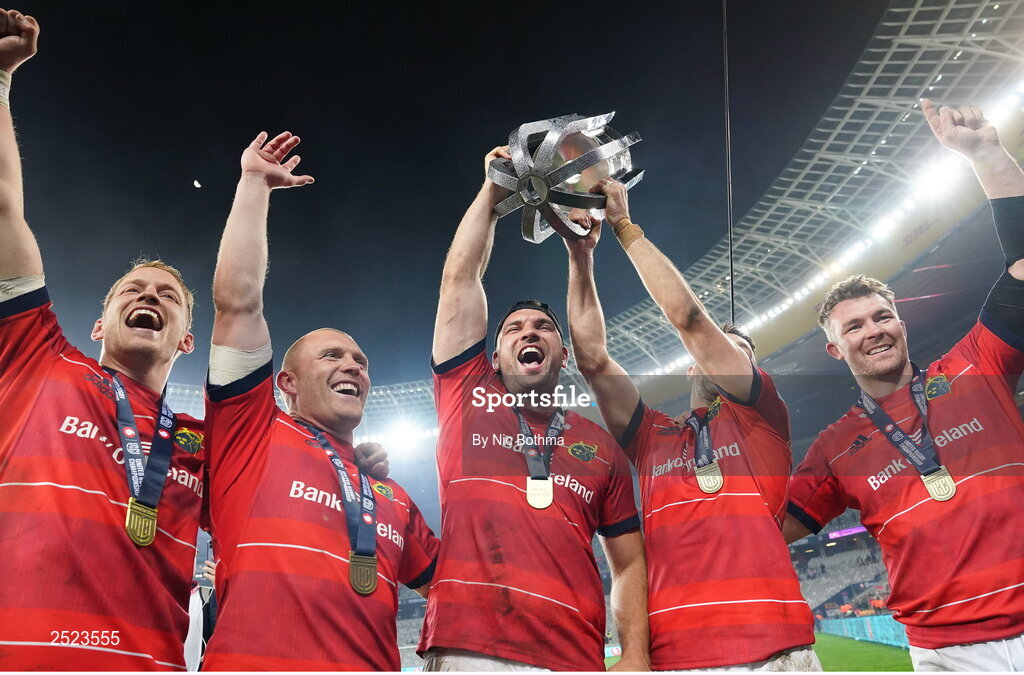 27 May 2023; Munster players, from left, Mike Haley, Keith Earls, Tadhg Beirne, Conor Murray and captain Peter O'Mahony celebrate with the trophy after winning the United Rugby Championship Final match between DHL Stormers and Munster at DHL Stadium in Cape Town, South Africa. Photo by Nic Bothma/Sportsfile