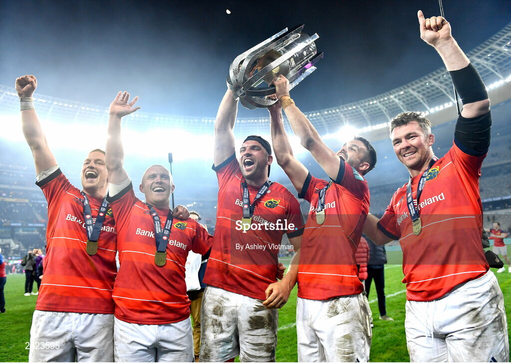 27 May 2023; Munster players, from left, Mike Haley, Keith Earls, Tadhg Beirne, Conor Murray and captain Peter O'Mahony celebrate with the trophy after the United Rugby Championship Final match between DHL Stormers and Munster at DHL Stadium in Cape Town, South Africa. Photo by Ashley Vlotman/Sportsfile