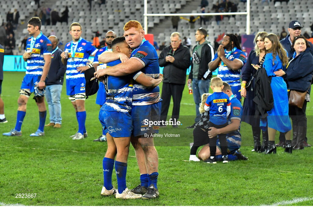 27 May 2023; Dejected DHL Stormers players, Herschel Jantjies, left, and Steven Kitshoff after the United Rugby Championship Final match between DHL Stormers and Munster at DHL Stadium in Cape Town, South Africa. Photo by Ashley Vlotman/Sportsfile