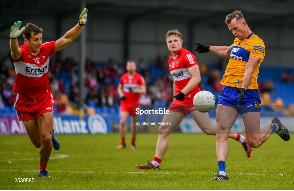 17 June 2023; Darragh Bohannon of Clare takes a shot during the GAA Football All-Ireland Senior Championship Round 3 match between Derry and Clare at Glennon Brothers Pearse Park in Longford. Photo by Stephen Marken/Sportsfile