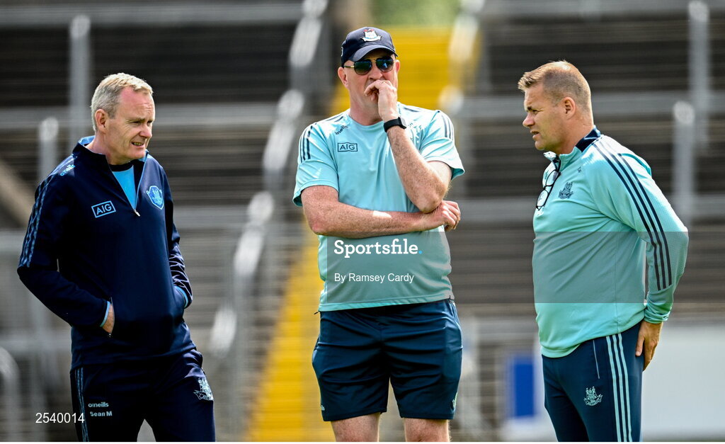 18 June 2023; Dublin manager Dessie Farrell, right, with backroom team member Sean Murphy, left, and selector Pat Gilroy before the GAA Football All-Ireland Senior Championship Round 3 match between Dublin and Sligo at Kingspan Breffni in Cavan. Photo by Ramsey Cardy/Sportsfile