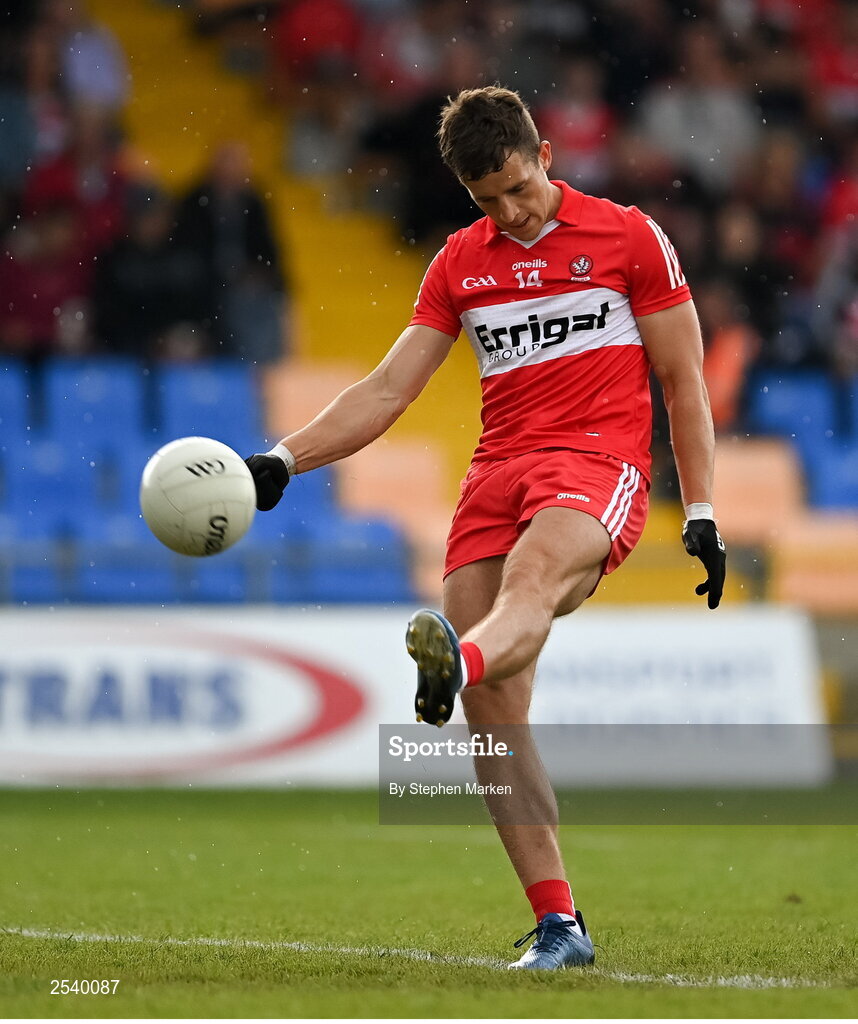 17 June 2023; Shane McGuigan of Derry during the GAA Football All-Ireland Senior Championship Round 3 match between Derry and Clare at Glennon Brothers Pearse Park in Longford. Photo by Stephen Marken/Sportsfile