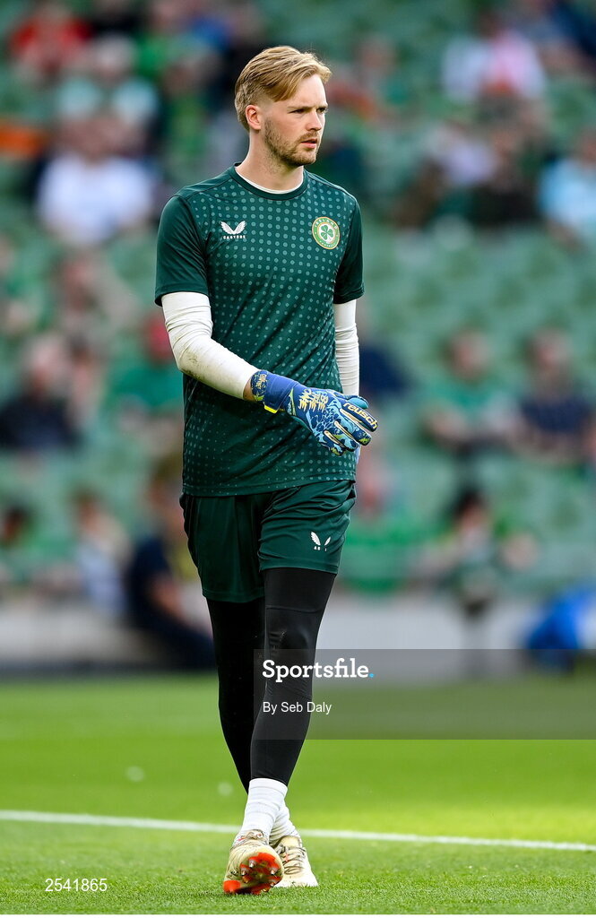 19 June 2023; Republic of Ireland goalkeeper Caoimhin Kelleher before the UEFA EURO 2024 Championship qualifying group B match between Republic of Ireland and Gibraltar at the Aviva Stadium in Dublin. Photo by Seb Daly/Sportsfile