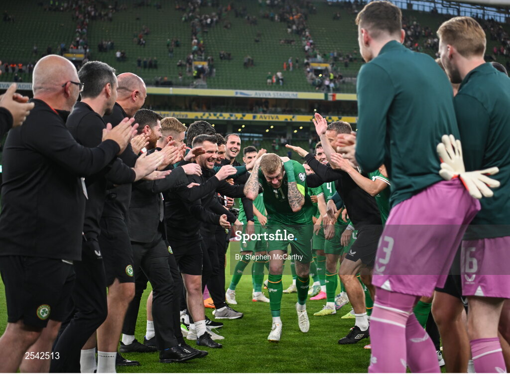 19 June 2023; James McClean of Republic of Ireland is applauded off the pitch, on the occasion of his 100th international cap, by team-mates and staff after the UEFA EURO 2024 Championship qualifying group B match between Republic of Ireland and Gibraltar at the Aviva Stadium in Dublin. Photo by Stephen McCarthy/Sportsfile