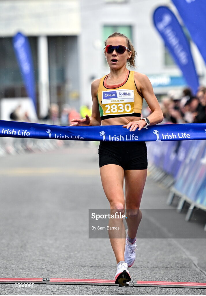 16 July 2023; Ciara Hickey of Brothers Pearse AC, Dublin, crosses the line to win the womens race during the 2023 Irish Life Dublin Race Series-Fingal 10km which took place on Sunday 16th of July at Swords in Dublin. Photo by Sam Barnes/Sportsfile