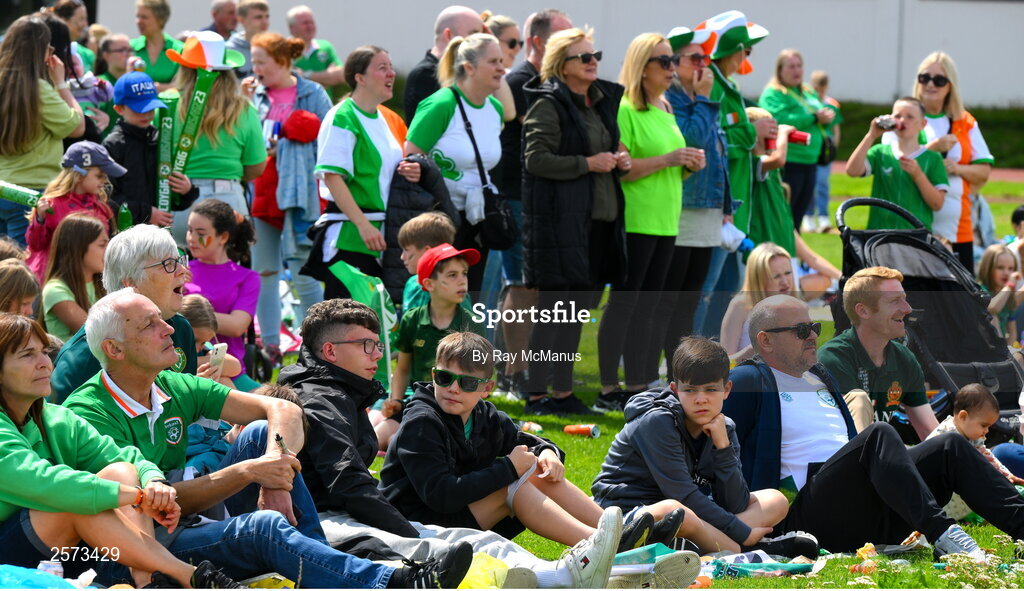 20 July 2023; Republic of Ireland supporters during a Watch Party for the opening game of the 2023 FIFA Women's World Cup between Republic of Ireland and Australia at the Irishtown Sports & Fitness Centre in Ringsend, Dublin. Photo by Ray McManus/Sportsfile